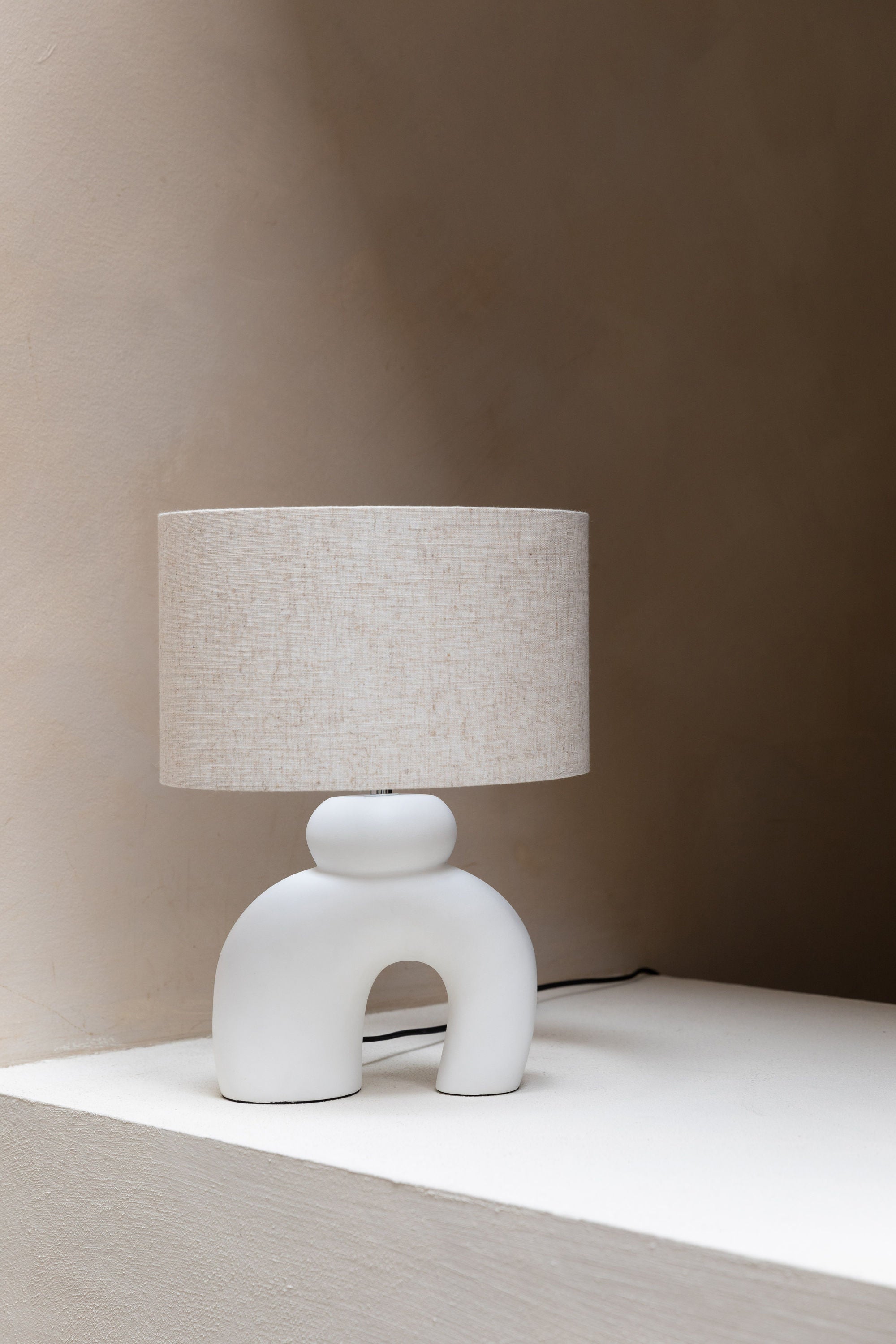 Zuiver Bibi Organic Matt White Ceramic Table Lamp